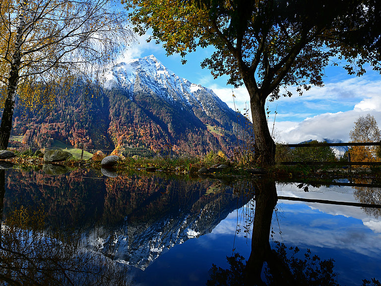 Aeschisee_Panorama2c.jpg 